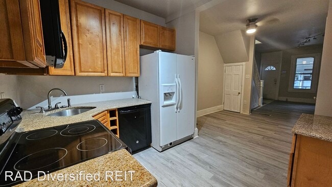 Building Photo - 3 br, 2 bath House - 1733 N Lindenwood St