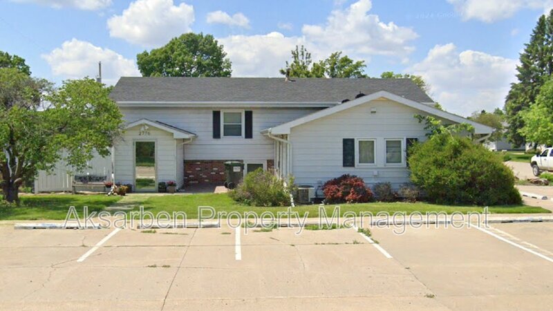 Primary Photo - 2776 33rd Ave