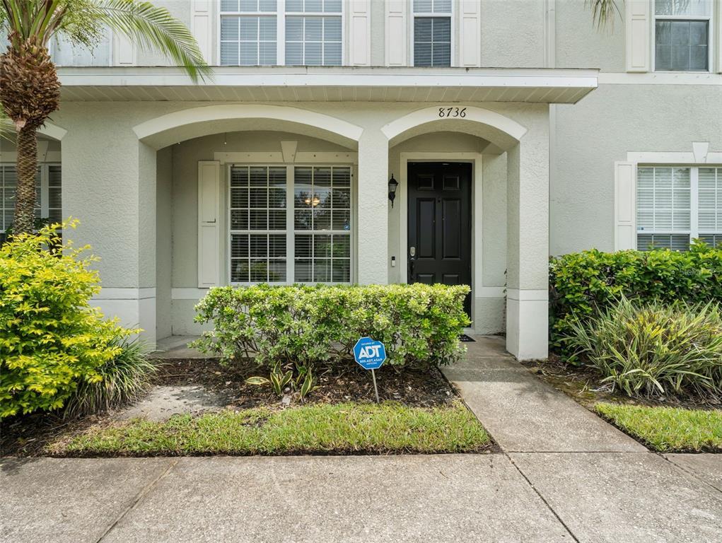 Foto principal - 8736 Eleanor Ct