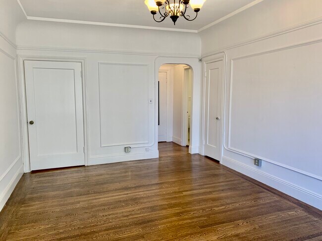 Foto del edificio - 1075 Washington St