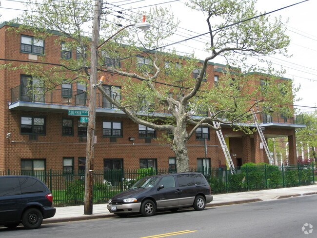 New Apartments On Sutphin Blvd