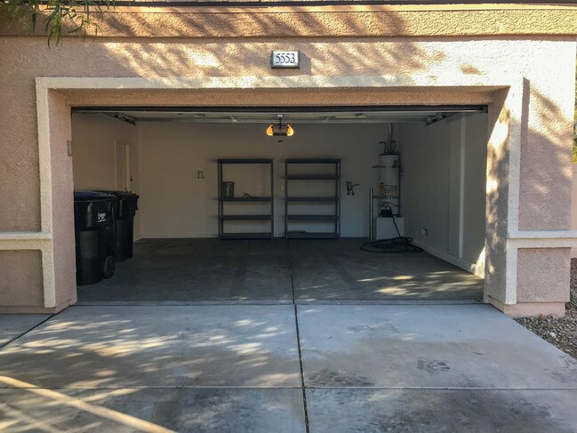 Building Photo - 5553 Overlook Valley St