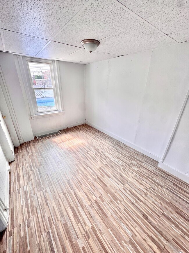 Foto del edificio - 1411 Liberty St