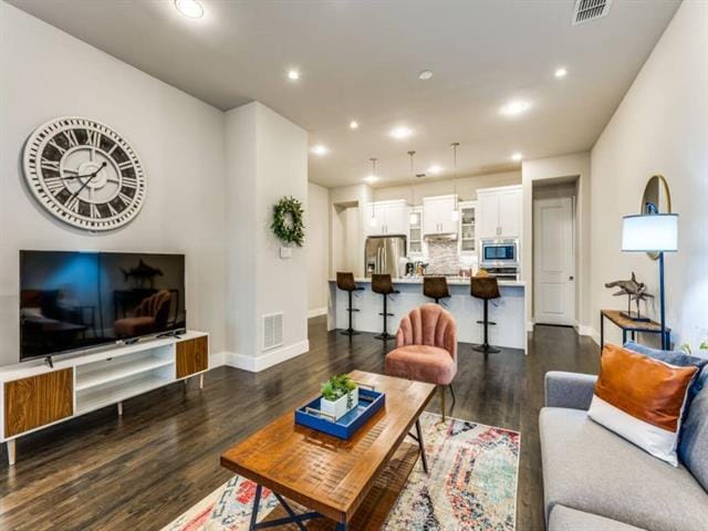 Building Photo - 3025 Clamath Dr
