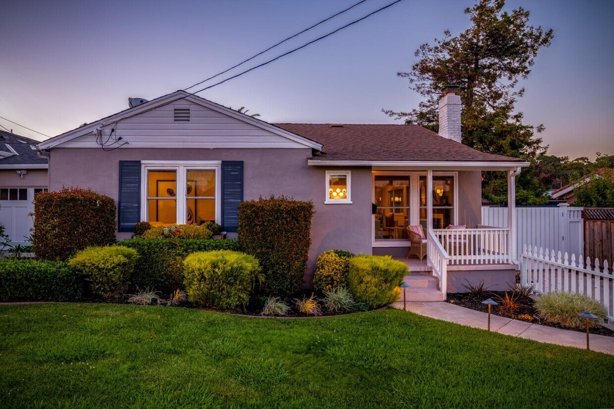Foto principal - 704 28th Ave