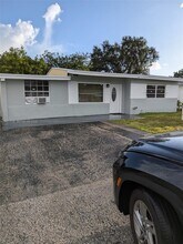 Building Photo - 6425 SW 22nd St