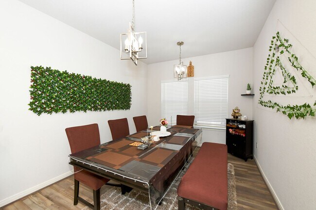 Foto del edificio - Nestled in the highly sought-after Scenic ...