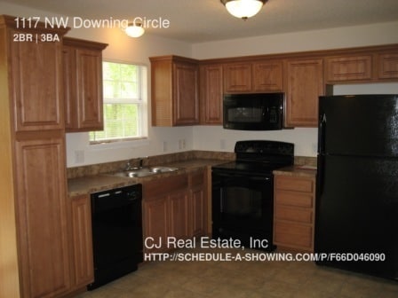 Foto del edificio - 1117 NW Downing Cir