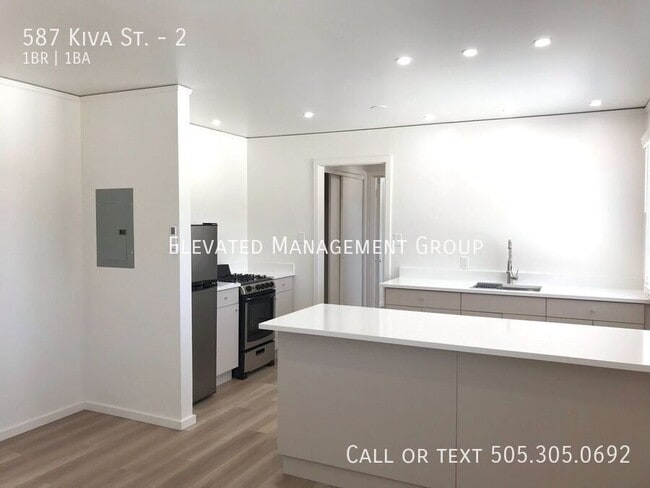 Foto del edificio - 587 Kiva St