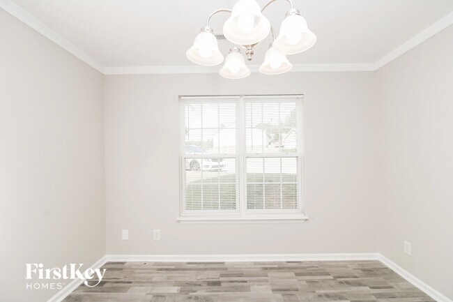 Foto del edificio - 1403 Rosebay Ct