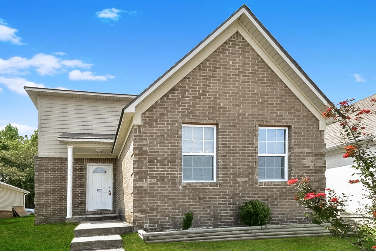 Foto principal - 6927 Parkbrook Ln