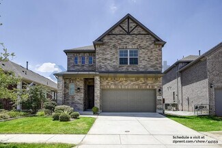 Building Photo - 808 Brenham Ave
