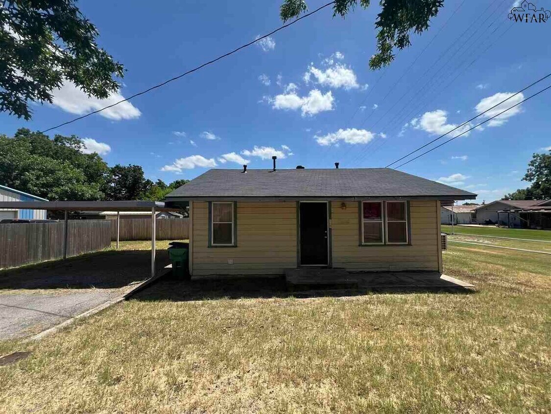 Foto principal - 407 N Victoria Ave