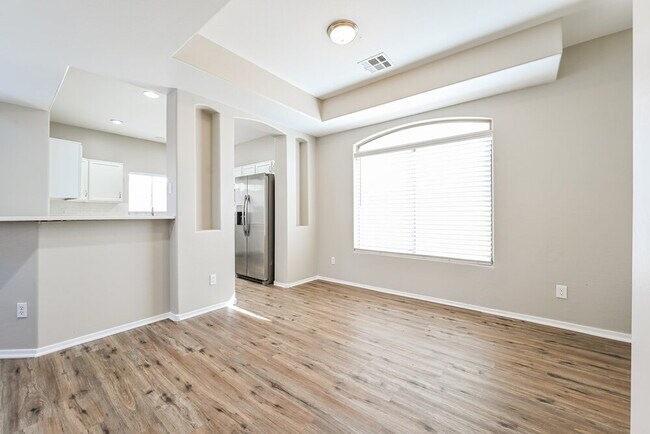 Foto del edificio - 22231 N 29th Dr