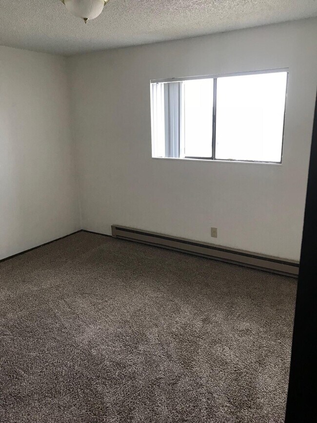 Foto del edificio - 1251 W 14th St