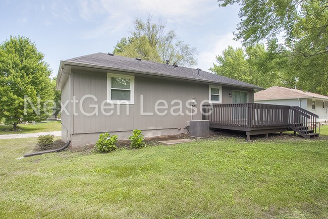 Foto del edificio - 300 Concord Cir