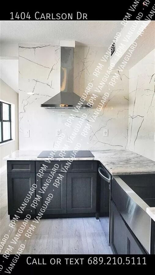 Photo - 1404 Carlson Dr House