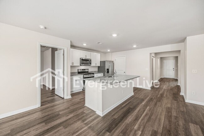 Building Photo - Coming Soon!