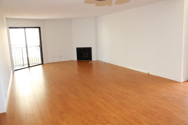 Foto del edificio - 11975 Texas Ave