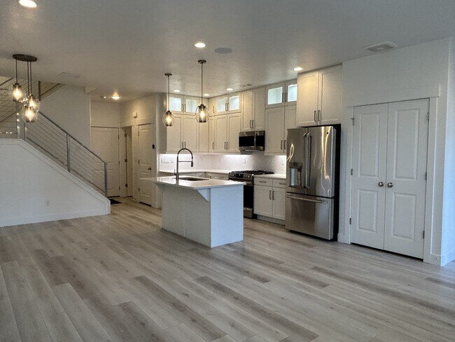Foto del edificio - 5262 W Dock St