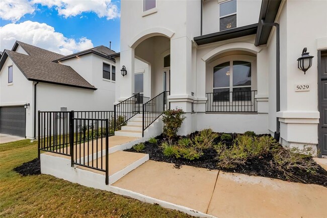 Foto del edificio - 5029 Carsoli Ln