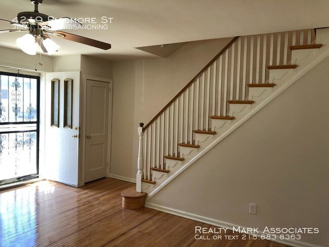 Building Photo - 4219 Passmore St