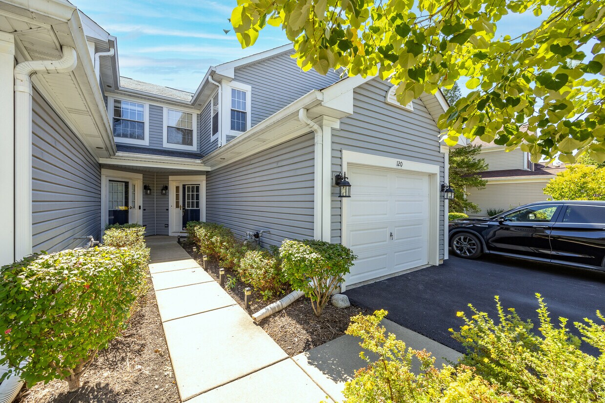 Primary Photo - 120 Polaris Dr