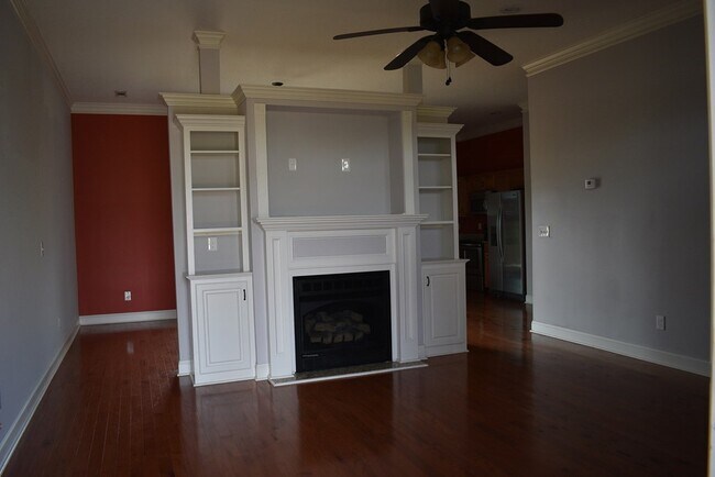 Foto del edificio - 4130 Queen Chapel Rd