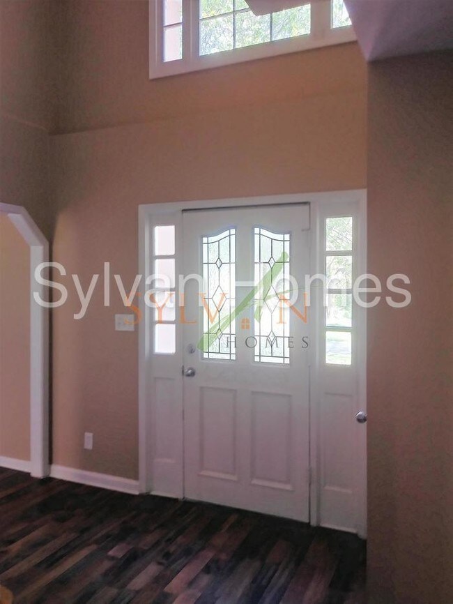 Building Photo - 2559 Bryan Cir