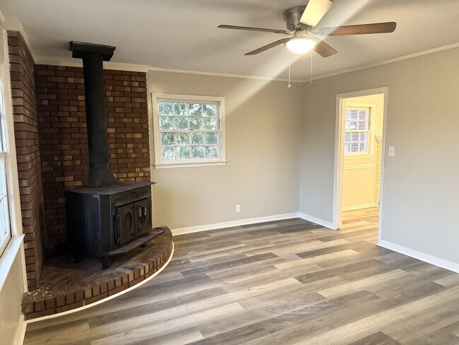 Foto del edificio - 3944 Easy St