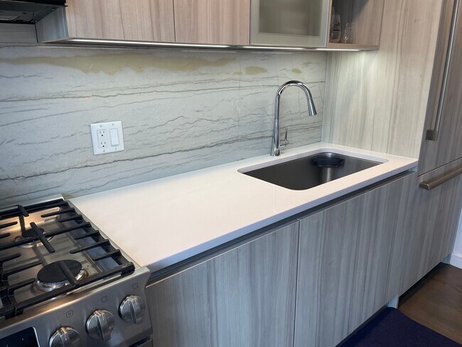 Foto del edificio - 371 W 123rd St
