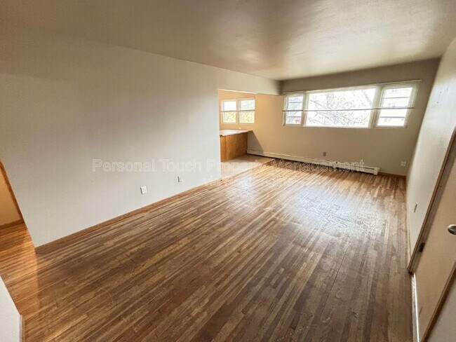 Foto del edificio - 2814 8th St N