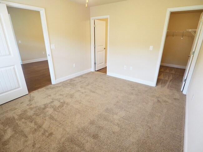Building Photo - Cozy home in Copperwood Subdivision!