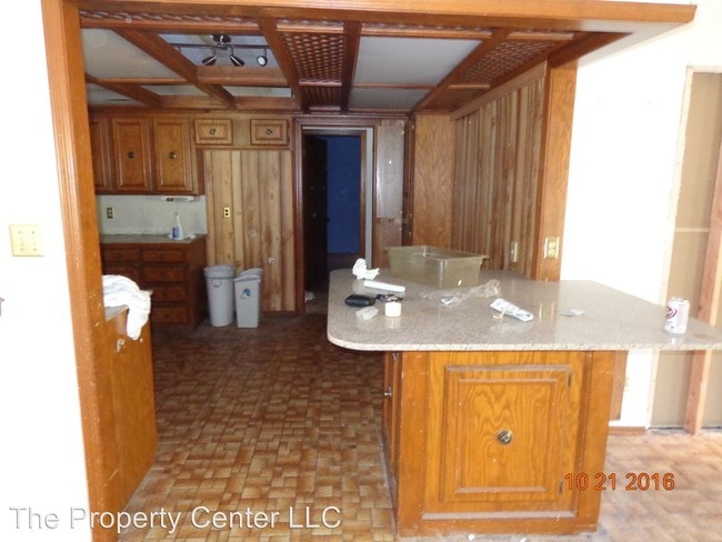 Building Photo - 6301 Connaught Ct