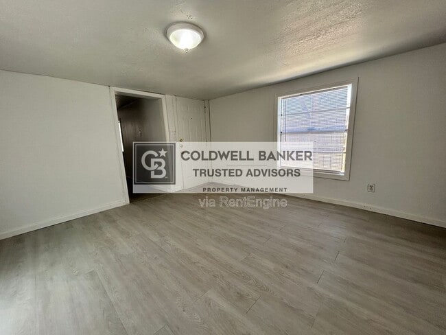 Foto del edificio - 2305 27th St