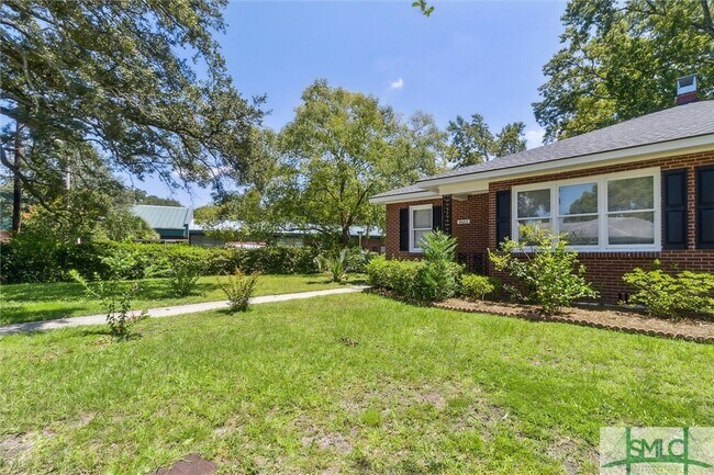 Building Photo - 4602 Sussex Pl