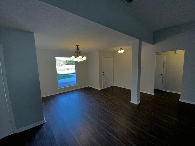 Foto del edificio - 3903 Briar Hollow Dr