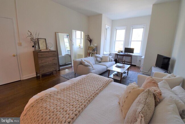 Foto del edificio - 2112 O St NW
