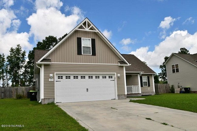 Building Photo - 145 Louie Ln