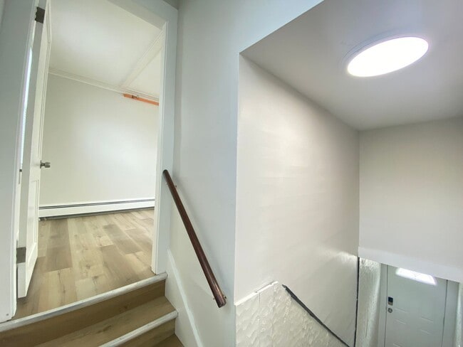 Foto del edificio - 125 N Main St