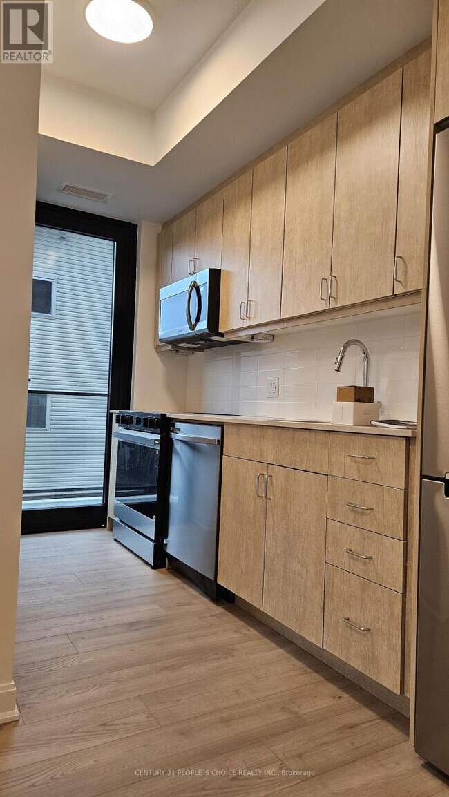 Building Photo - 223 Princess St