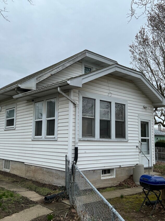 Foto del edificio - 418 Conewago St