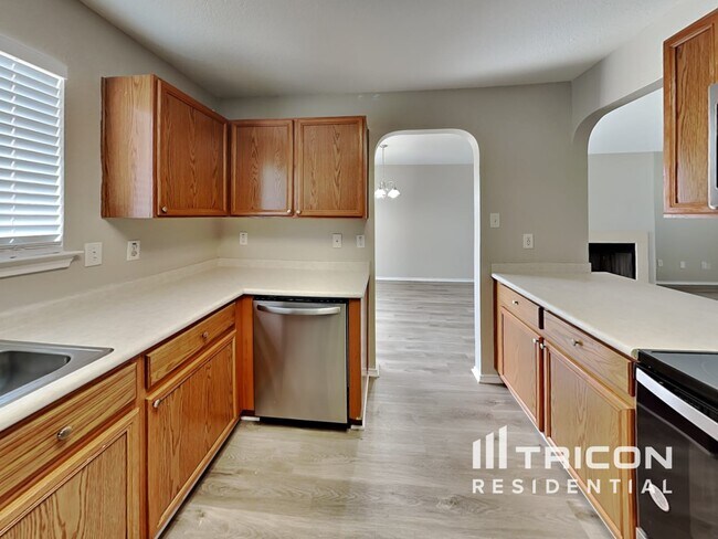 Foto del edificio - 5926 Ironmill Creek