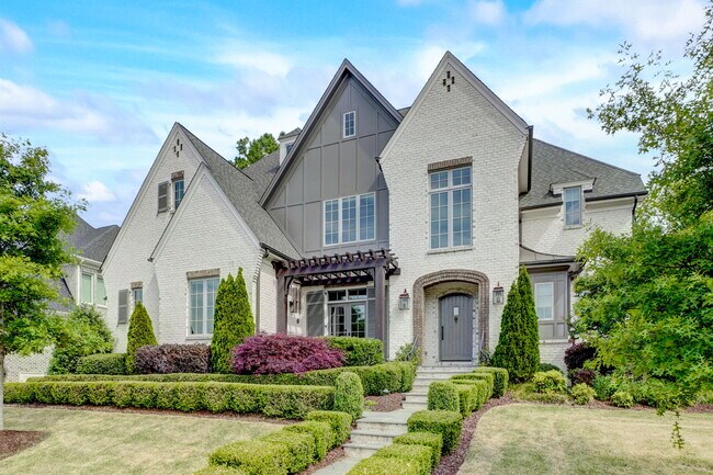 Building Photo - 520 Calderbank Wy
