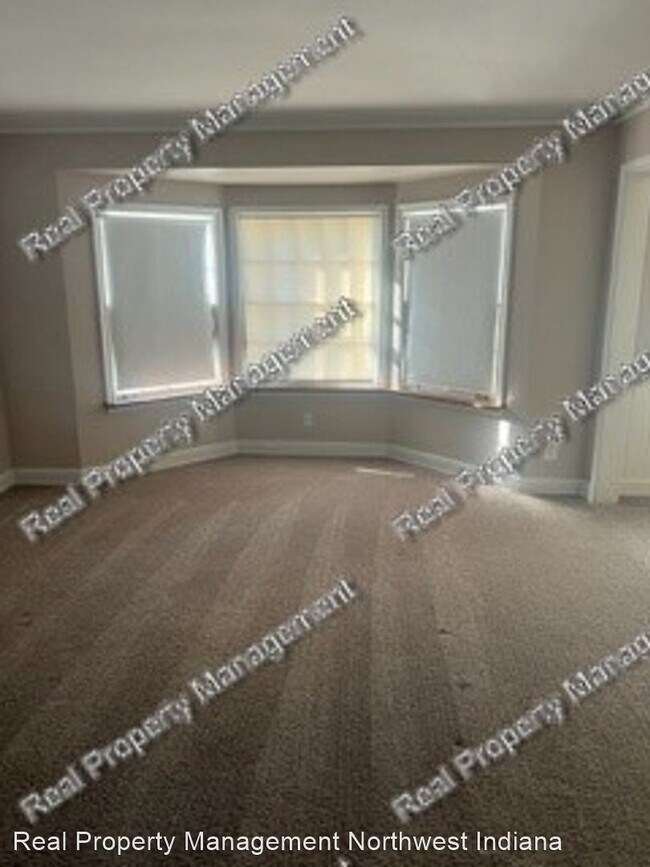 Building Photo - 3 br, 1.5 bath House - 141 N. Grant Street