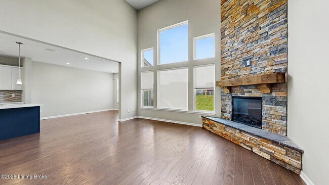 Building Photo - 15802 Stonehouse Ct