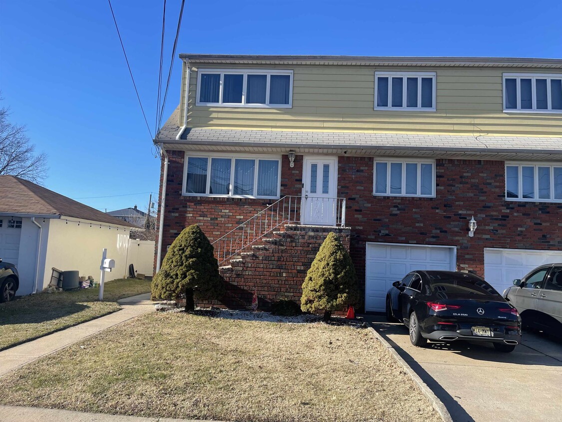 9 Joseph St Unit 1, Little Ferry, NJ 07643 Condo for Rent in Little