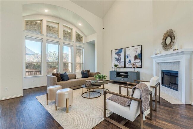 Building Photo - 1689 Cool Spring Way