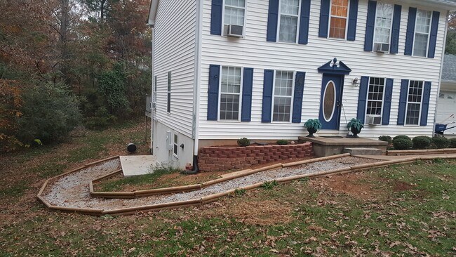 Building Photo - 1822 Lanier Springs Dr NW