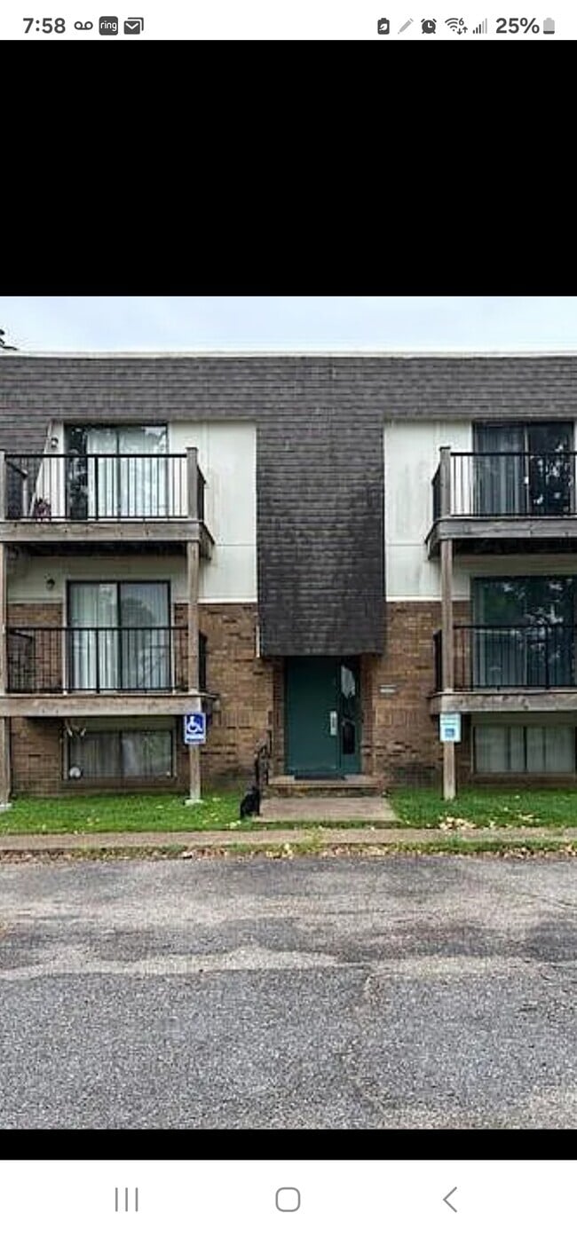 Building Photo - 3510 Gabriel Ave